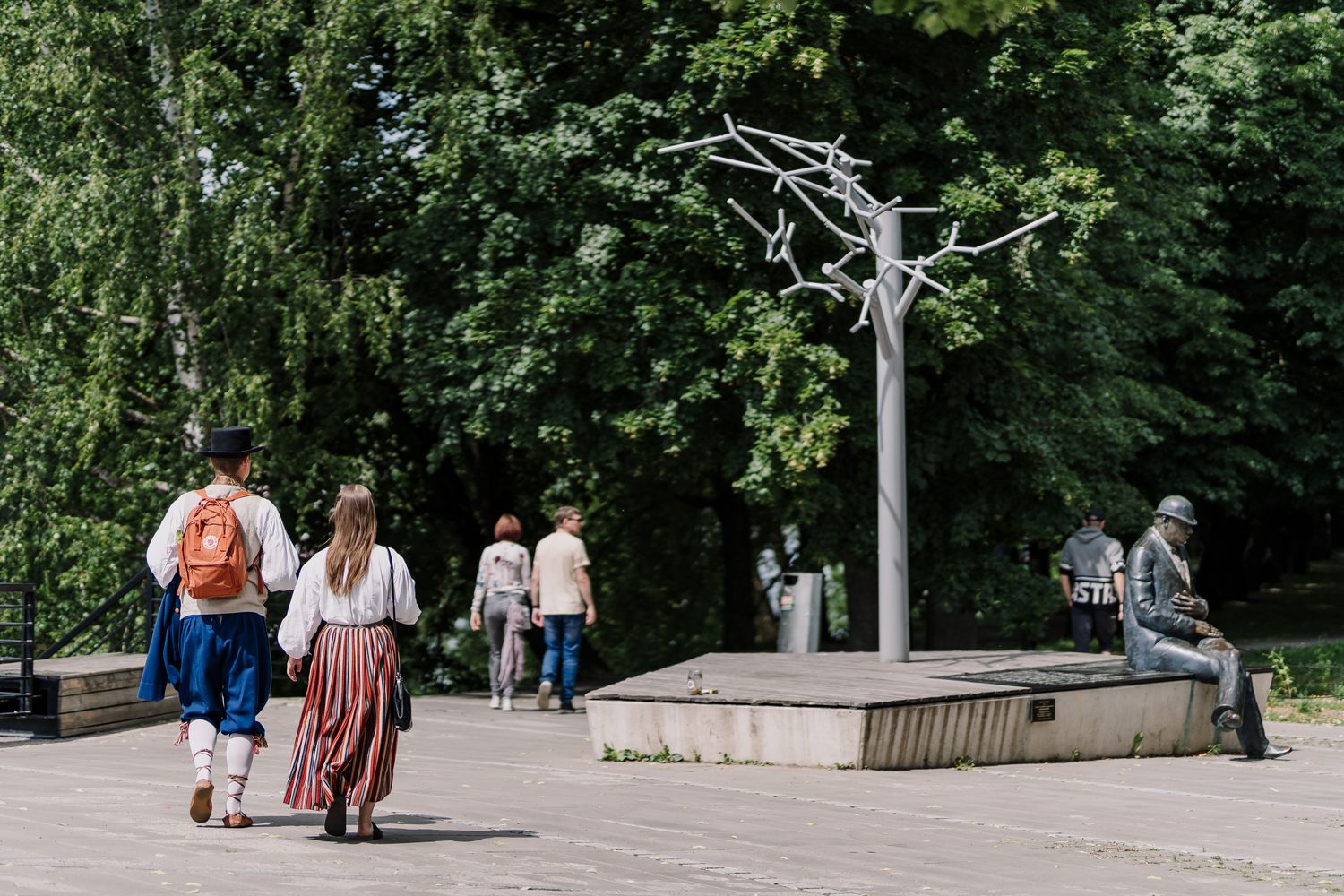 Visit_tartu_visittartu_koidula_jannsen_skulptuur_mana_kaasik