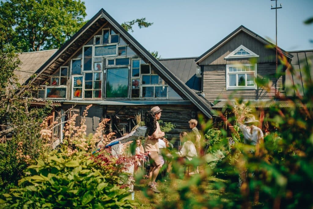 visittartu_voronja galerii_ruudu rahumaru