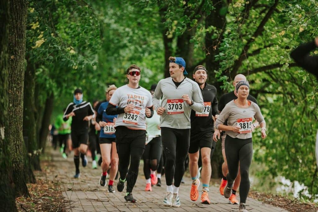 visittartu_tartu_linnamaraton_friday_night_run_adam_illingworth