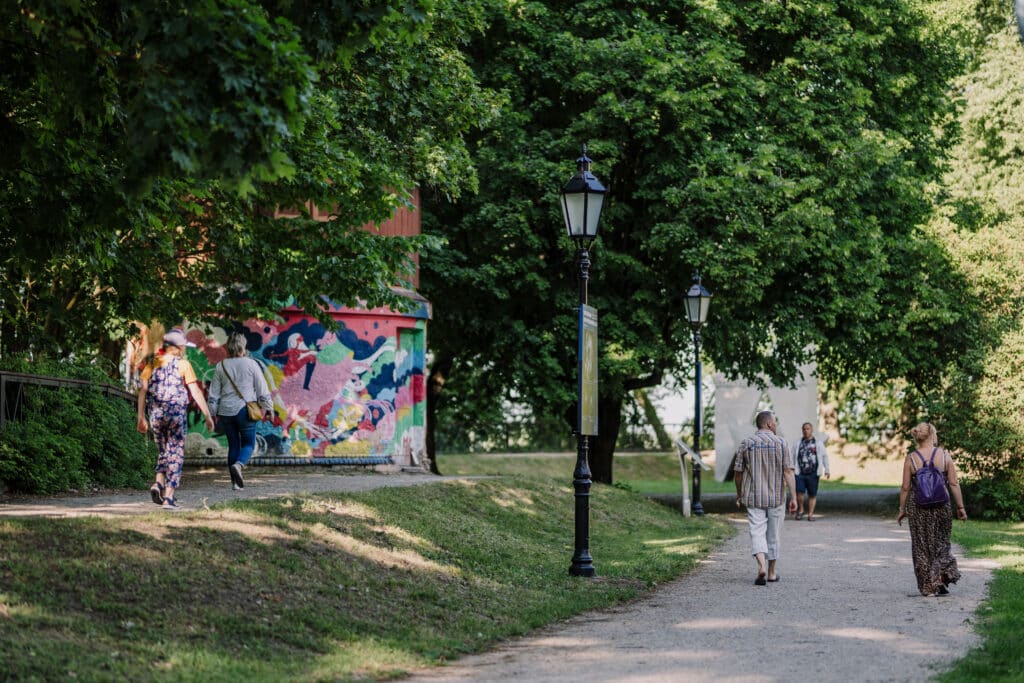 visittartu_toomemägi_jalutus_mana_kaasik