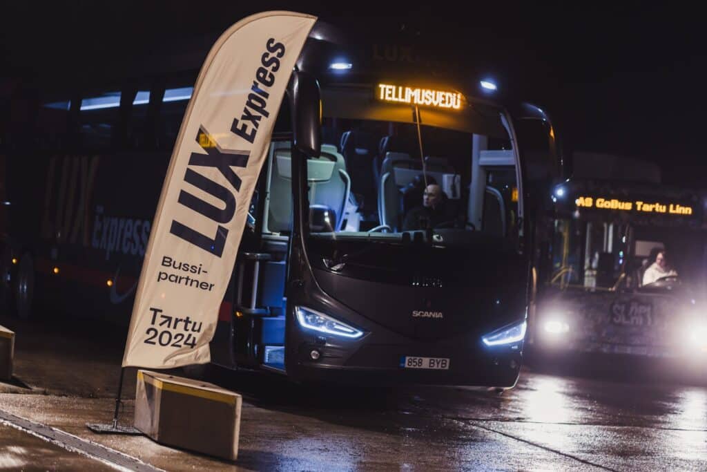 visittartu_tallinn_tartu-buss_lux_express_silver_gutmann