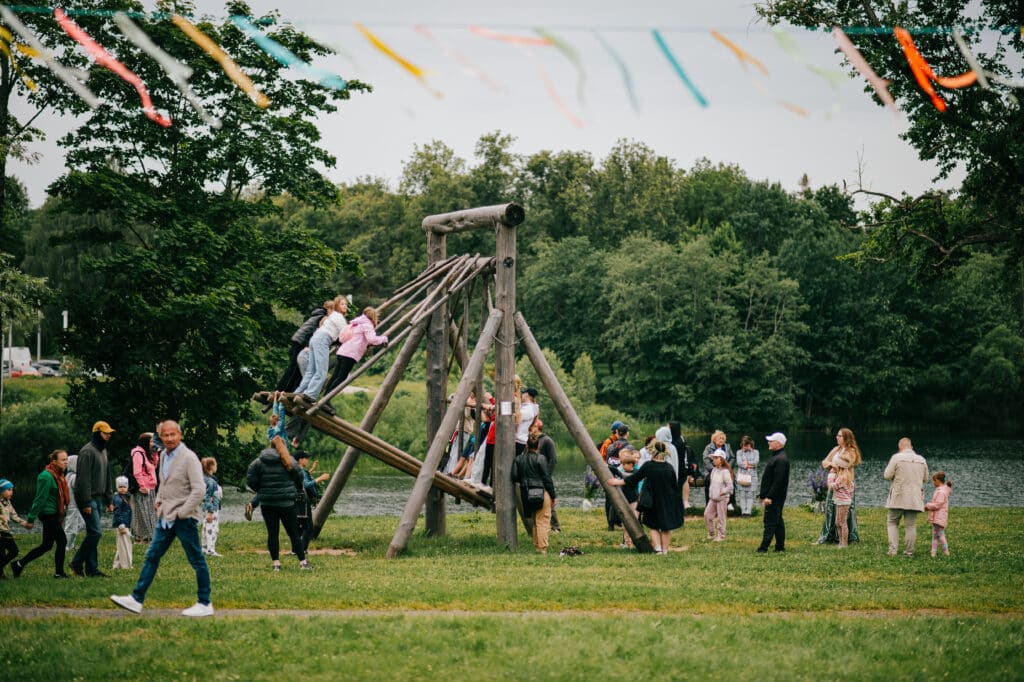 tartu_visittartu_jaanituli_silver_tõnisson