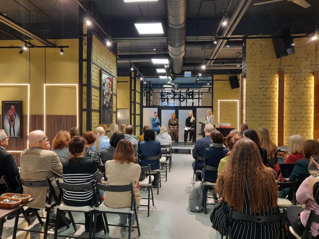 visit-tartu-konverentsid-seminari-jakonverentsiruumide-sisestamine-puhka-eestis-lehele