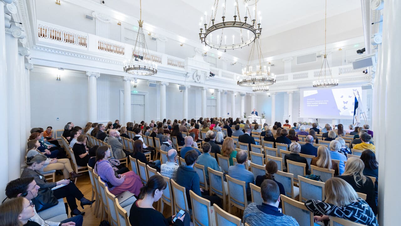 Visit-Tartu-konverents-Õppejõudude-konverentsil-keskenduti_ õppejõudude_heaolule_Andres_Tennus