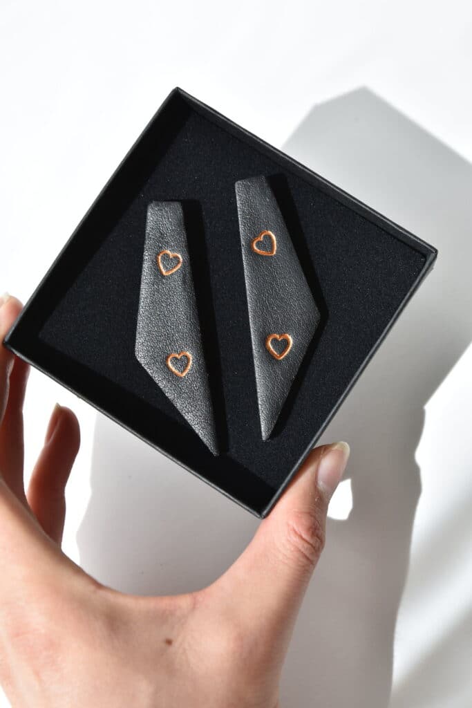 Earrings-workshop1-visit-estonia