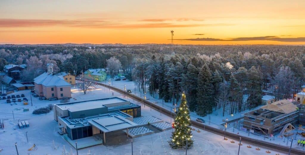 Elva-central-city-square-play-ground-beach-visit-elva-visit-tartu-visit-estonia2