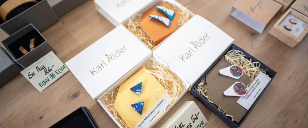 Estonian-design-jewelry-visit-Elva