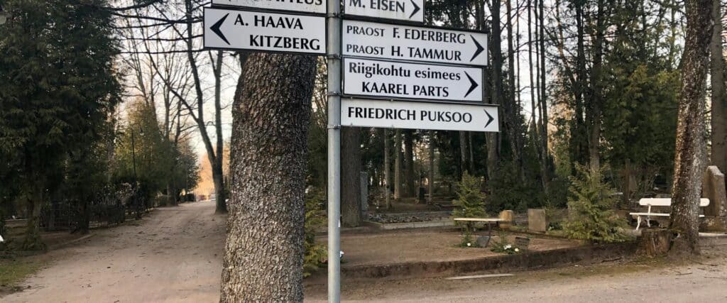 Raadi-Cemetery-Visit-Estonia-Visit-Tartu-11