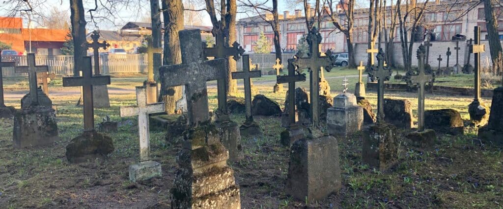 Raadi-Cemetery-Visit-Estonia-Visit-Tartu-7