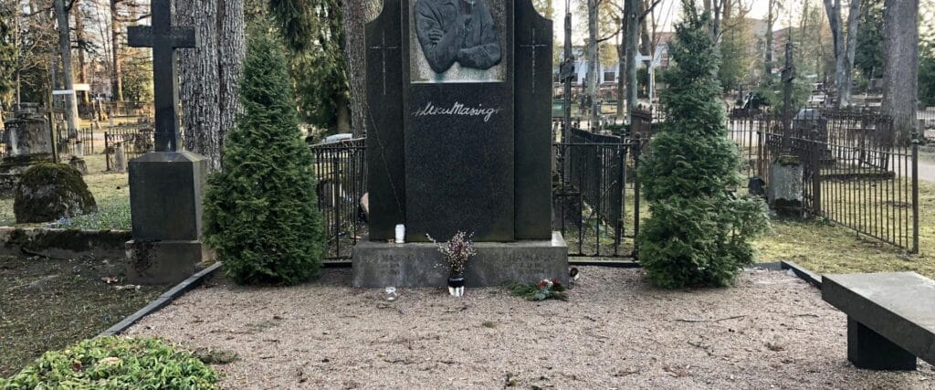 Raadi-Cemetery-Visit-Estonia-Visit-Tartu-9