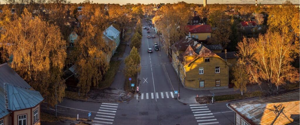 Tiit_Grihin-karlova-neighbourhood-visit-estonia-tartu-tahesobra-3_-2