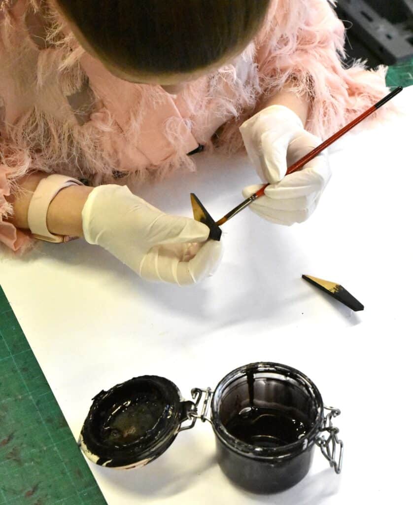 earring-making-workshop-visit-estonia