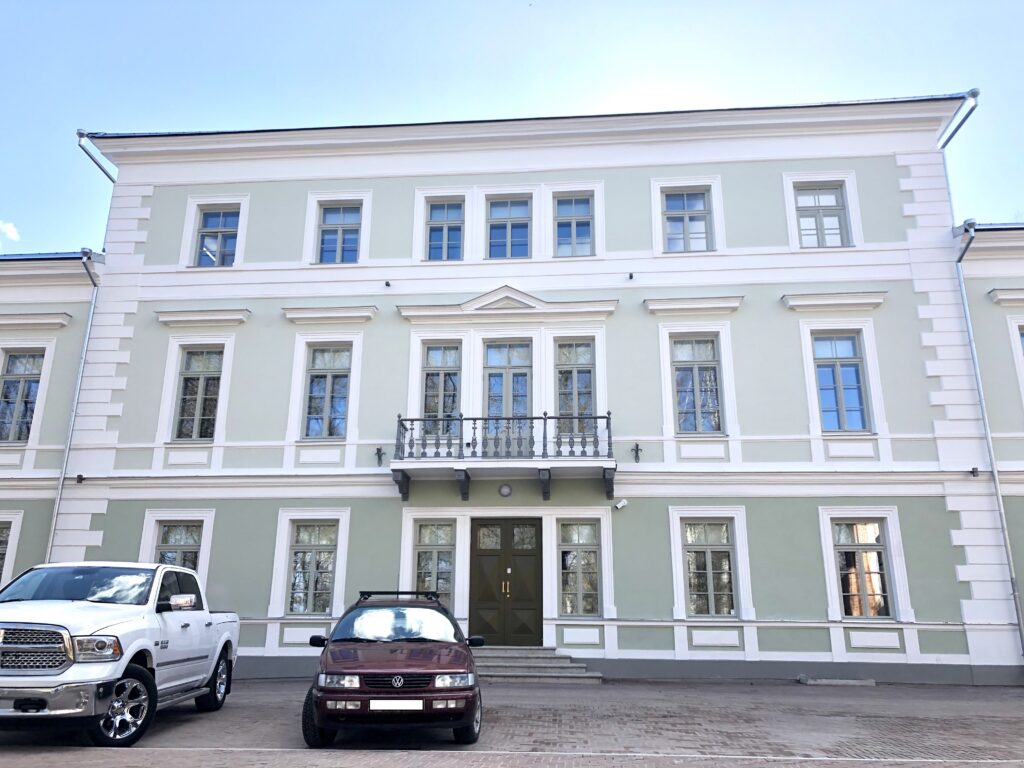 eesti-riigikohtu-hoone-012-visit-estonia