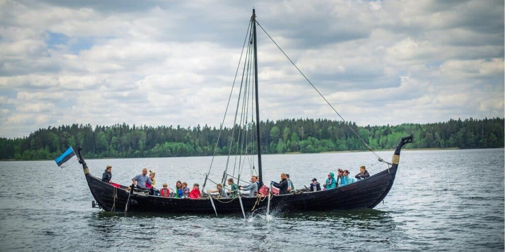 Voyages on the Viking ship "Turm"