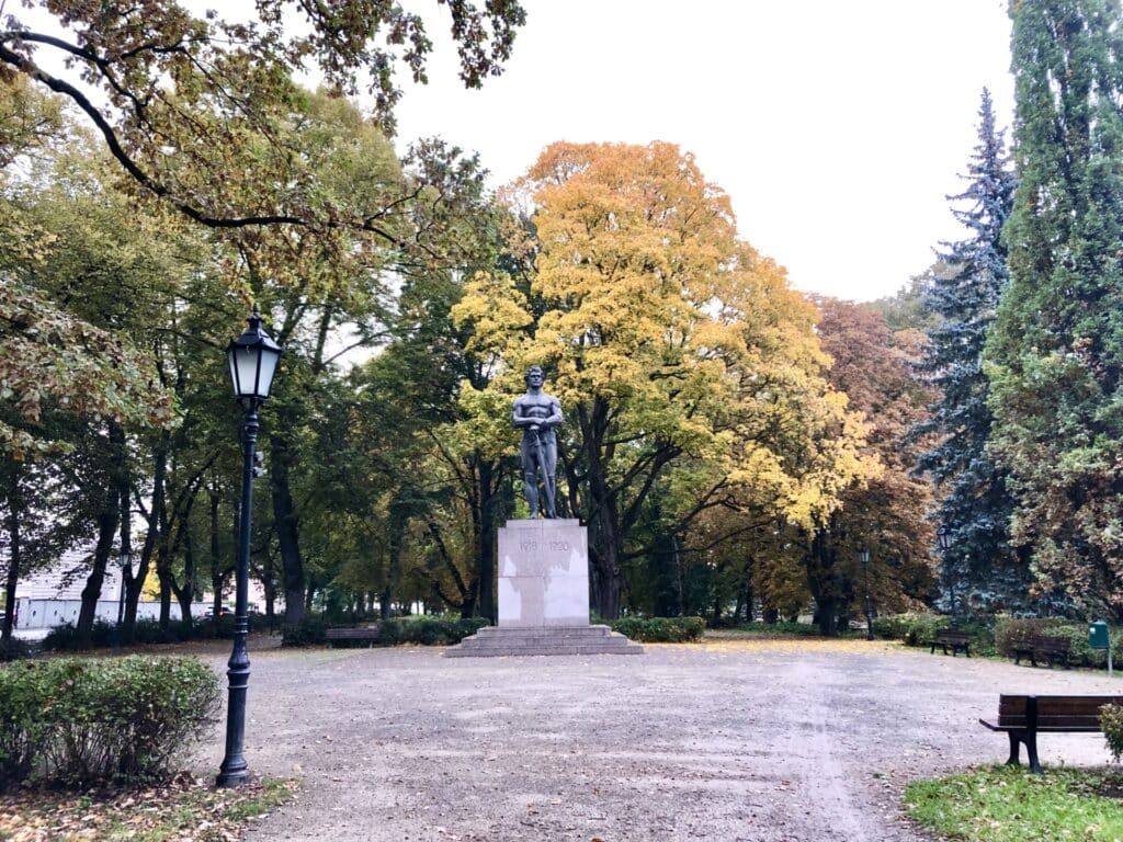kalevipoeg-vabadussoja-monument-007-visit-estonia