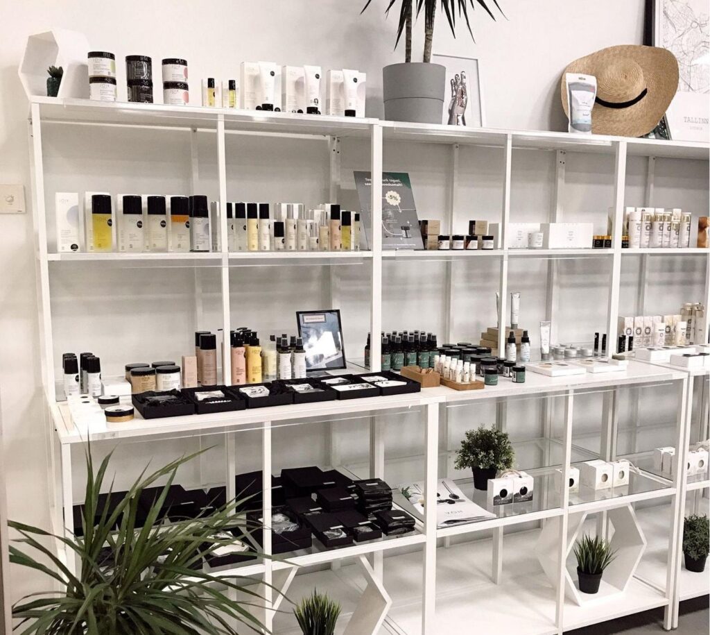 levi-shop-estonian-design-visit-tartu-visit-estonia-kaubamaja-1