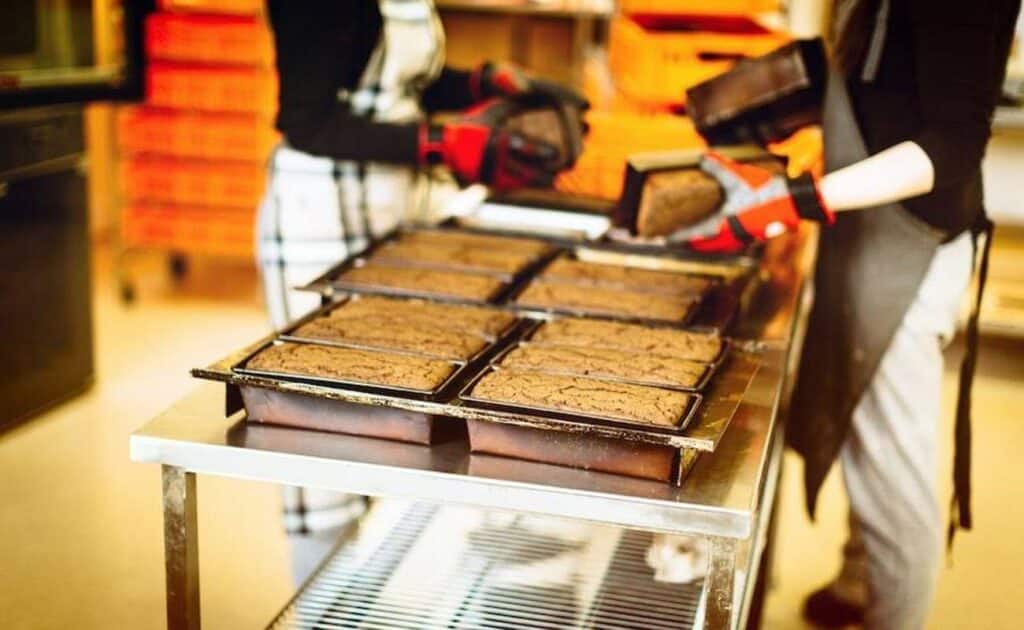 muhu-leib-estonian-traditional-bread-visit-cultural-complex-aparaadi-tehas-visit-tartu-visit-estonia4