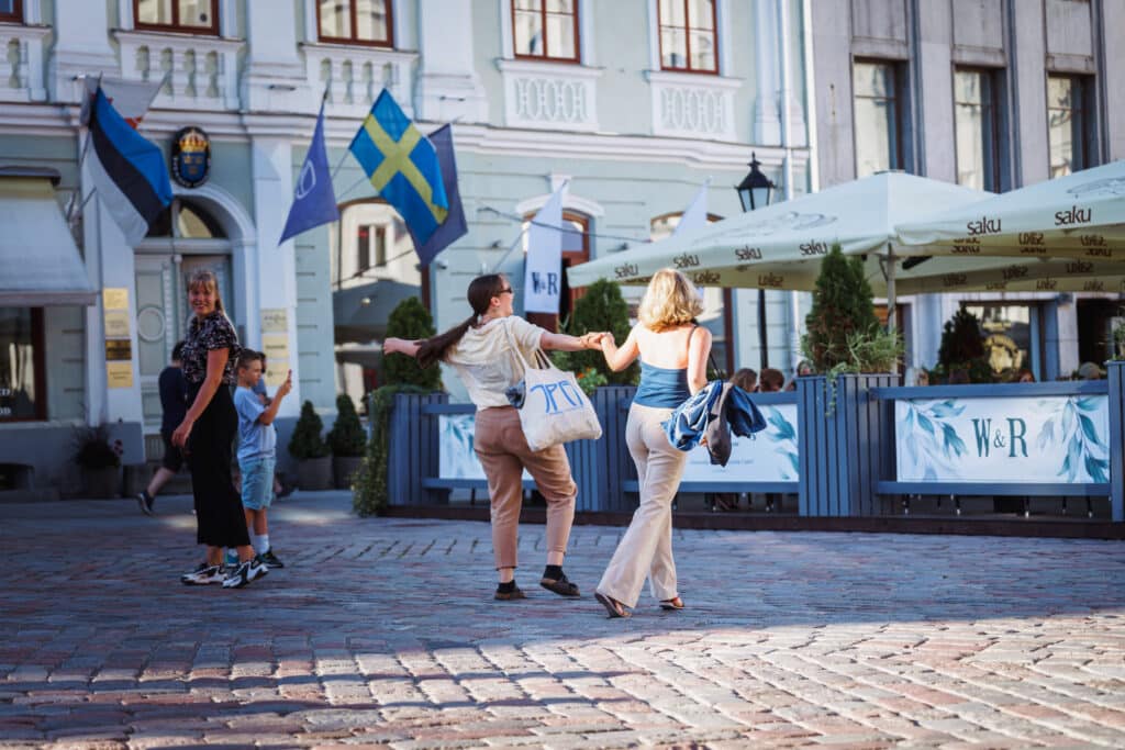 tartu-raekoja-plats-013-visit-estonia