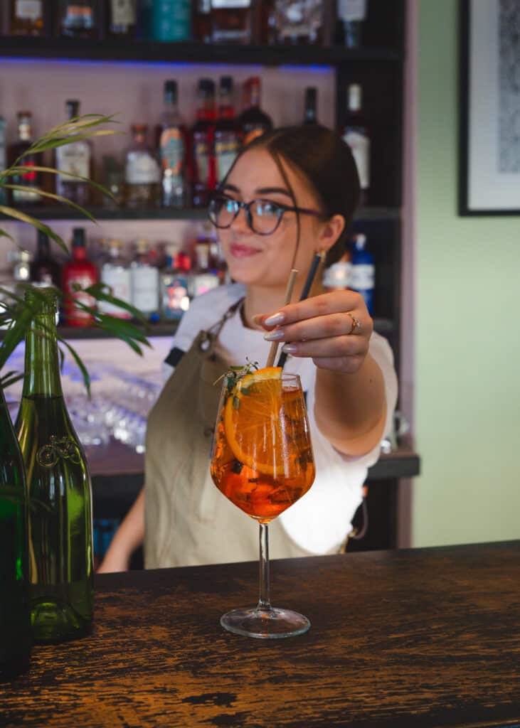 veini-ja-kunstiresto-vilde-ja-vine-012-visit-estonia