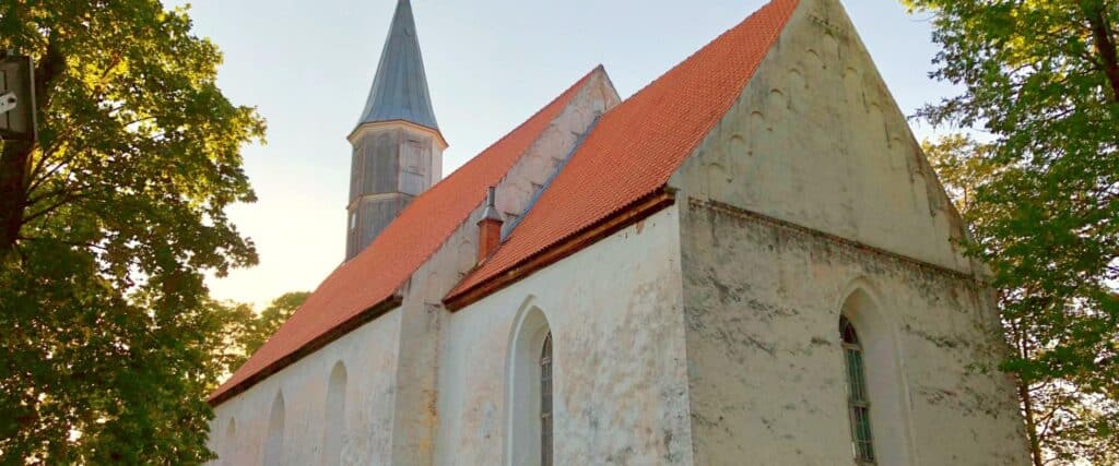 Noo-St-Lawrence-Church-of-the-Estonian-Evangelical-Lutheran-Church-Visit-Estonia-Tartu-Visitor-Centre-6