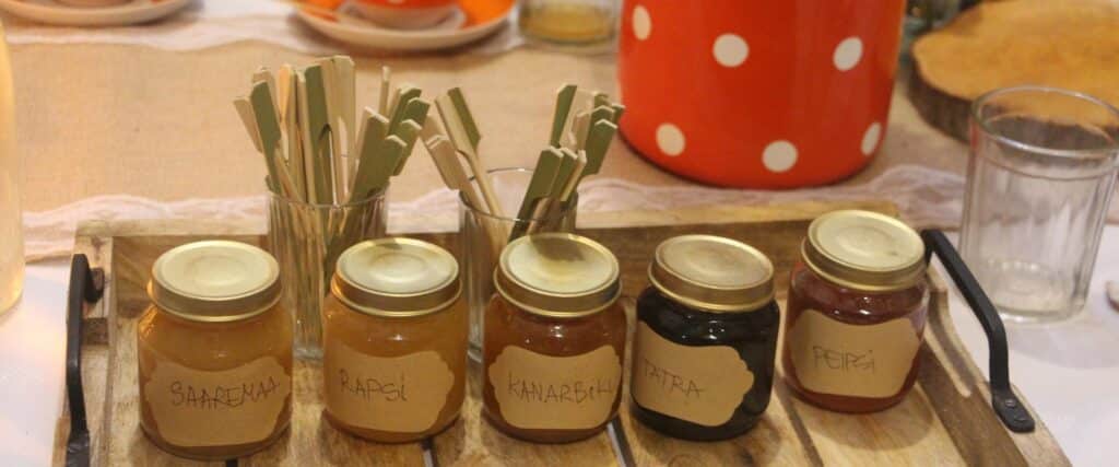 Honey workshop on the Onion Route