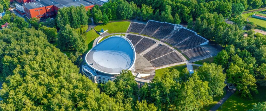 2022_07_19-Tartu-2-Tartu-Tahtvere-DJI_0580-nw-Tartu-Tahtvere-Lauluvaljak-A.-Le-Coq