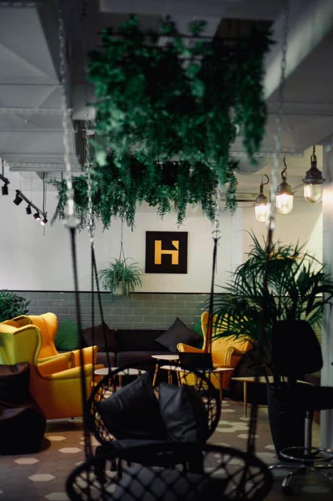 299570373_482222993240773_4175787162156605796_n