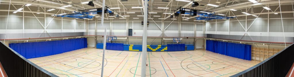 Big-hall-Elva-Sportcenter-visit-Elva