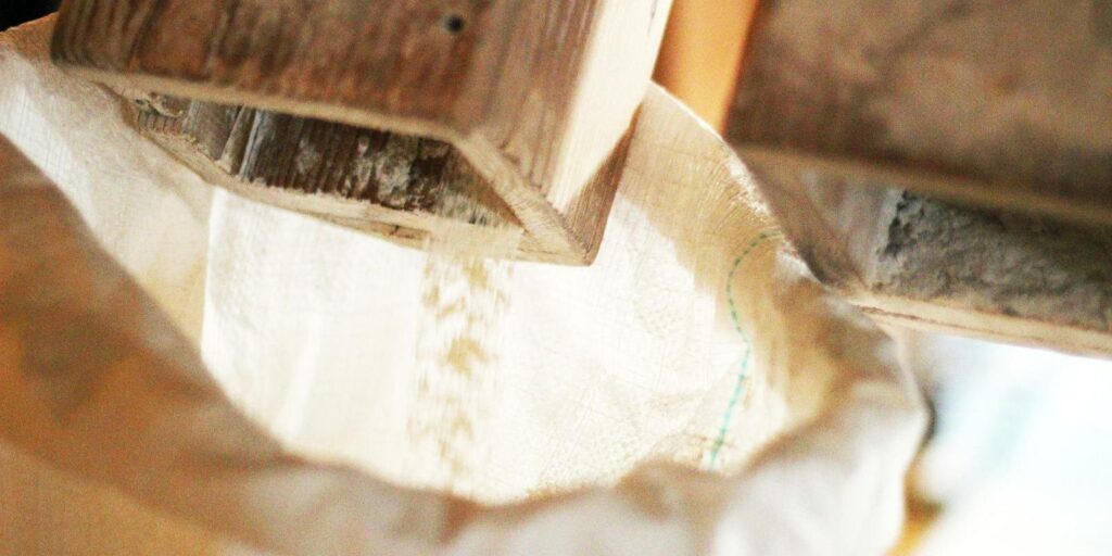 Flour-made-by-Hellenurme-Mill-Museum-visitestonia-visittartu