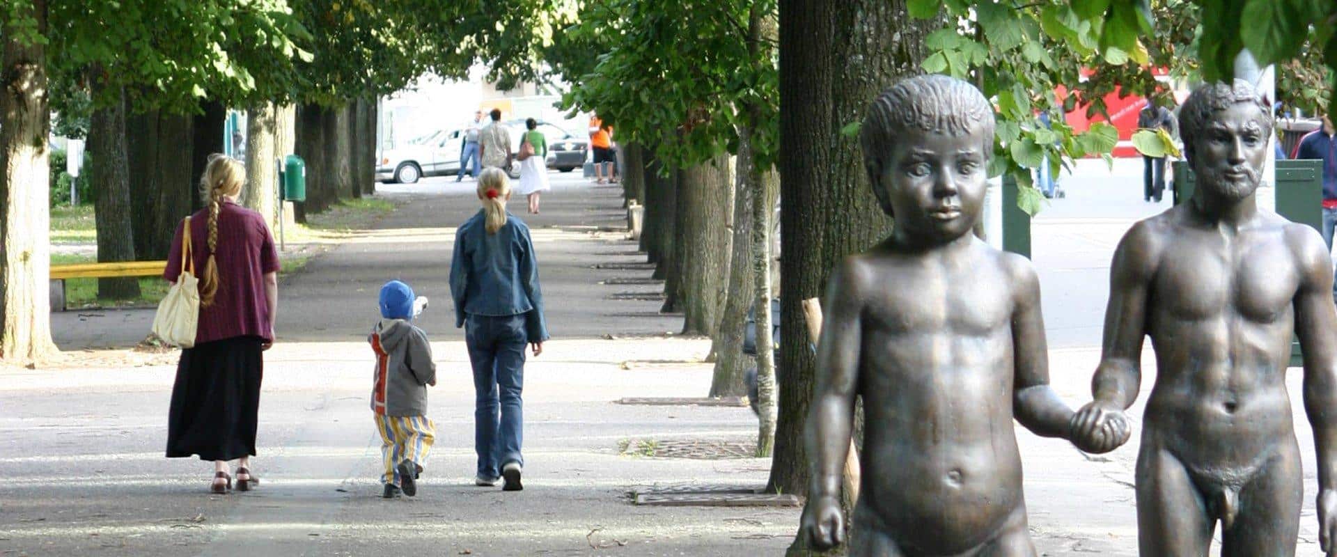 'Father and Son' sculpture