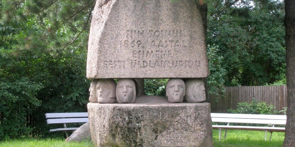 Memorial-stone-to-the-first-Estonian-Song-Festival-visittartu-visitestonia-1