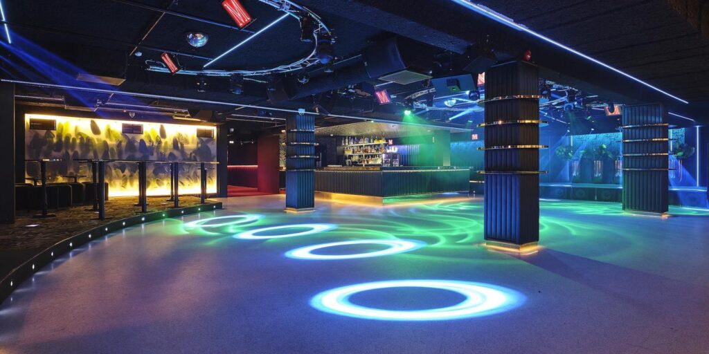 Nightclub-maasikas-visit-tartu-visit-estonia1