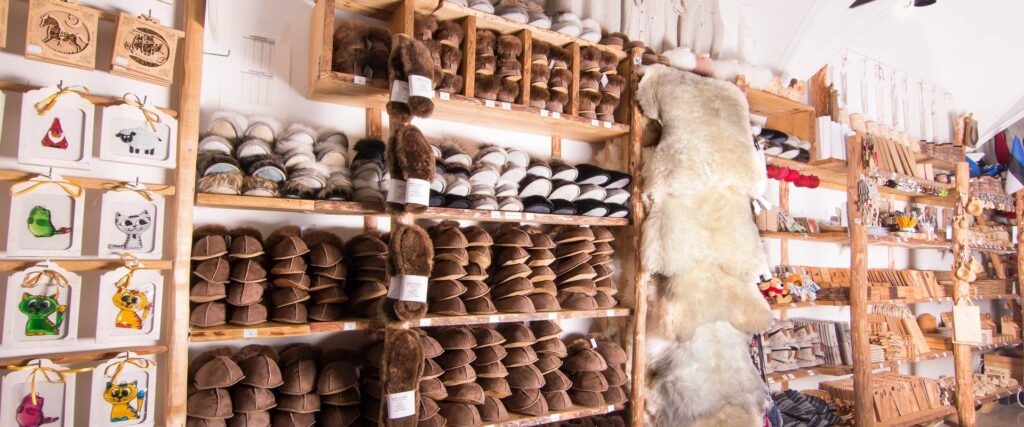 Saare Hobu handicraft shop