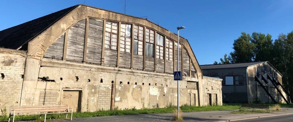Raadi-hangars-former-military-airport-Raadi-lennukiangaarid-sojavaelennuvali-visitestonia-visittartu-5
