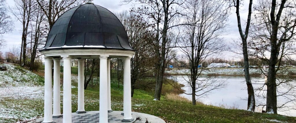 Raadi-manor-park-visitestonia-visittartu-estonian-national-museum-4