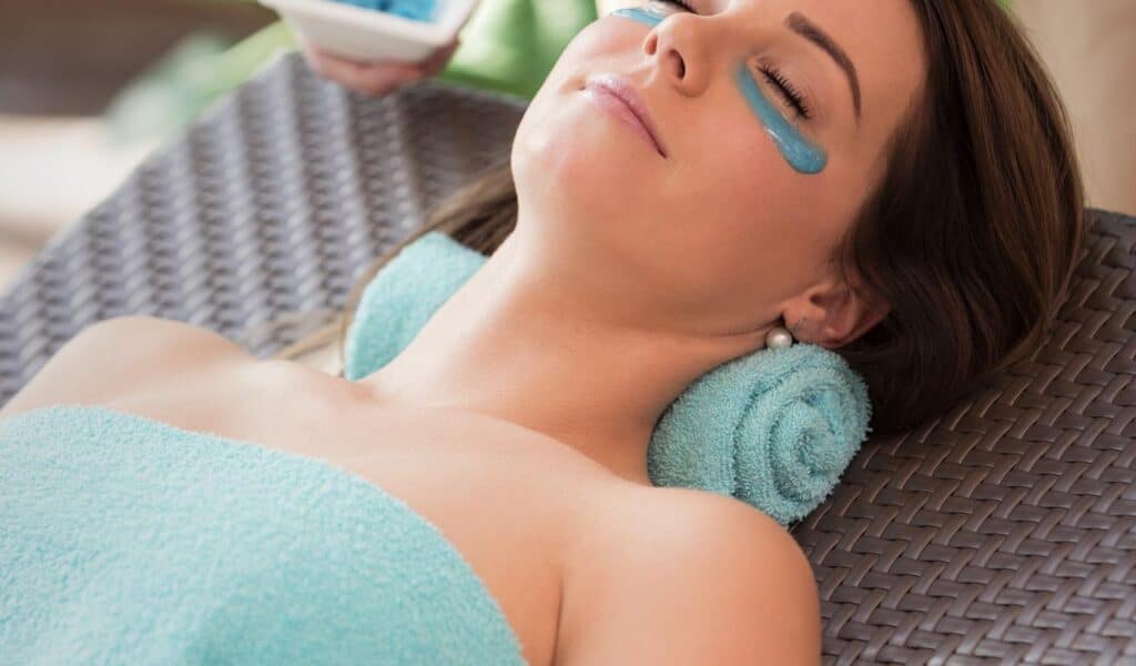 Spa-hoolitsused_Web-_T_04826-Edit-2