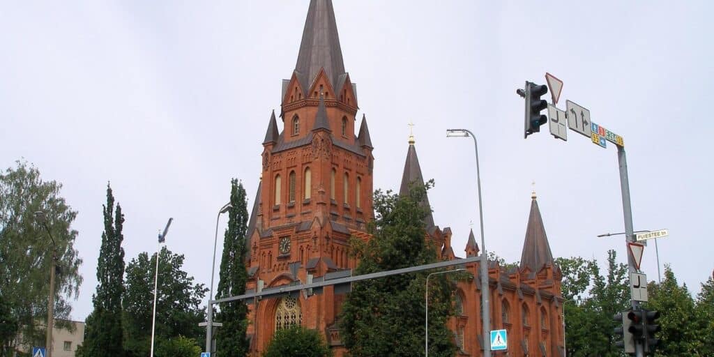 Tartu-St-Peters-Church-of-the-Estonian-Evangelical-Lutheran-Church-4