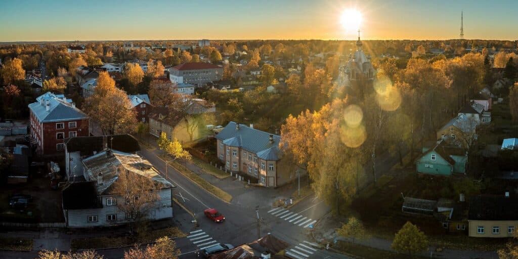 Tiit_Grihin-karlova-neighbourhood-visit-estonia-tartu-tahesobra-3_1_