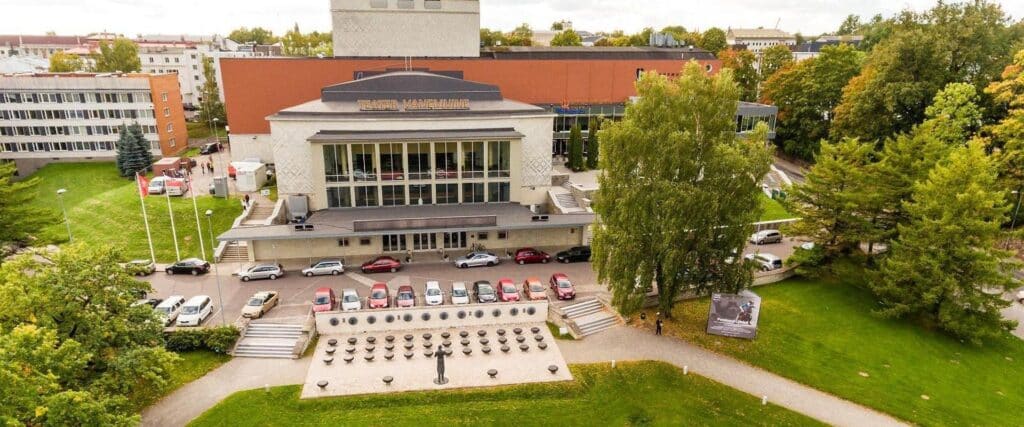 Vanemuine-theatre-the-main-building-visit-tartu-visit-estonia-1_