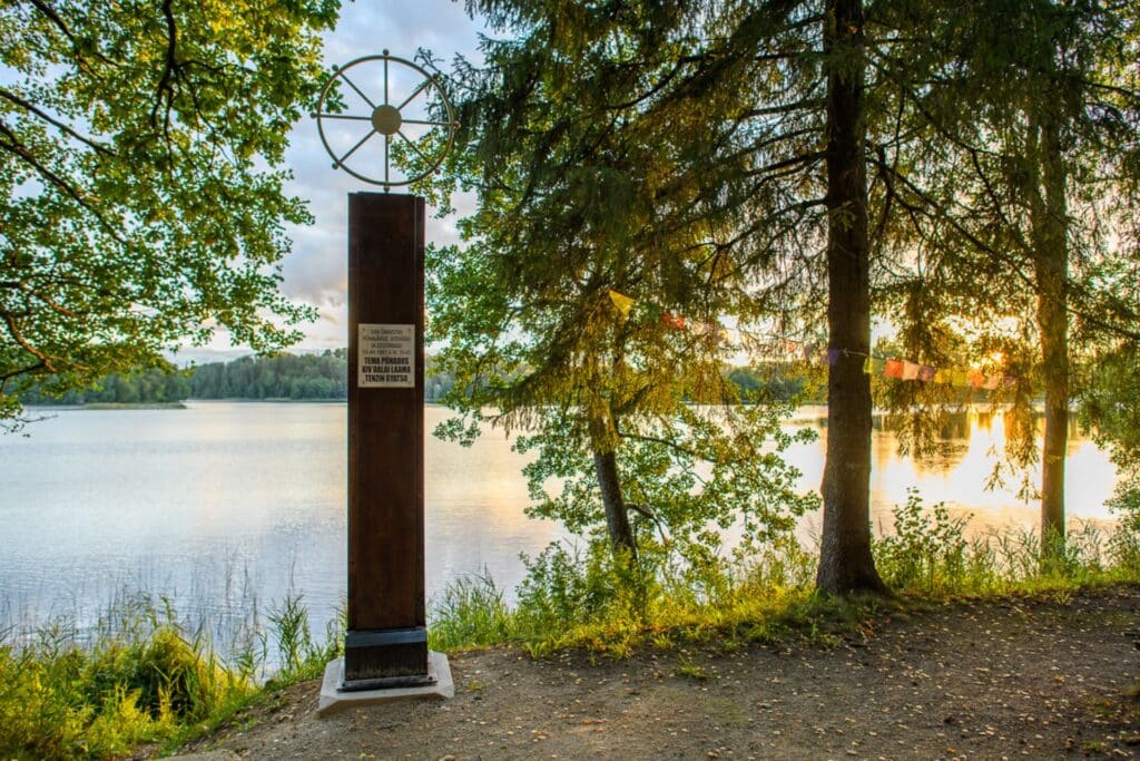 babelhouse-paevane-ringreis-koos-giidiga-otepaal-ja-puhajarvel-008-visit-estonia