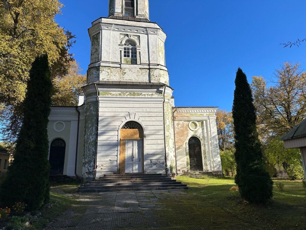 eaok-tartu-jumalaema-uinumise-uspenski-katedraal-008-visit-estonia