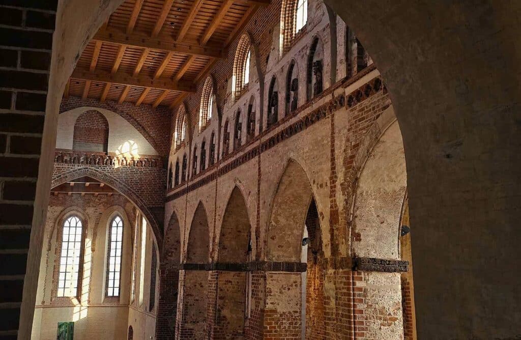 eelk-tartu-jaani-kirik-013-visit-estonia-1