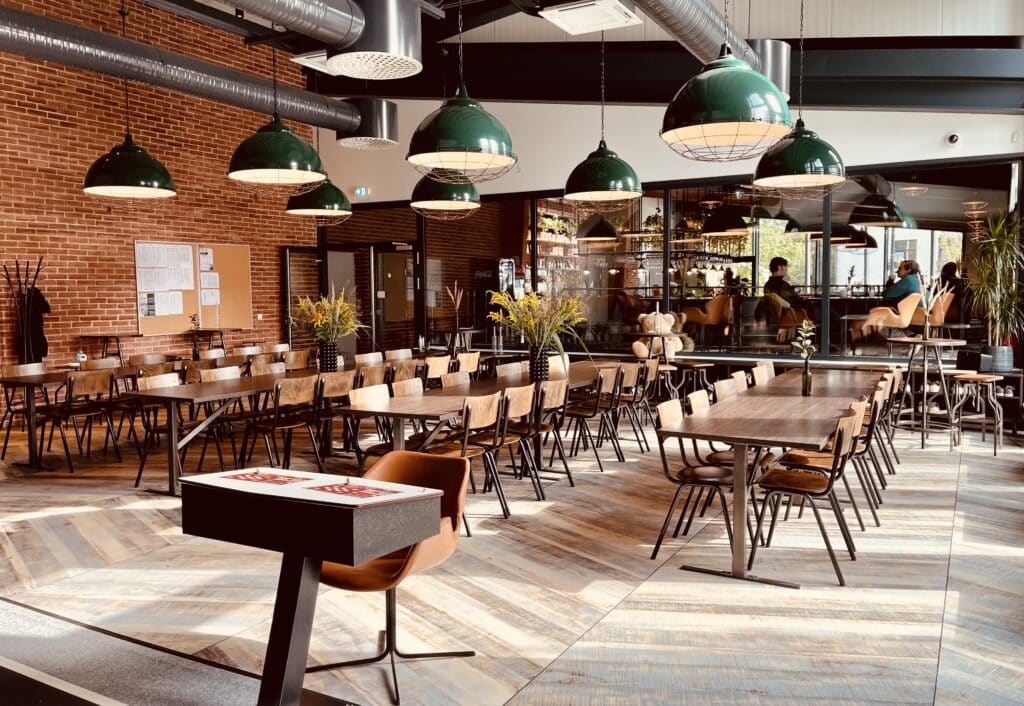 Elva Bowling and Resto bowling alley