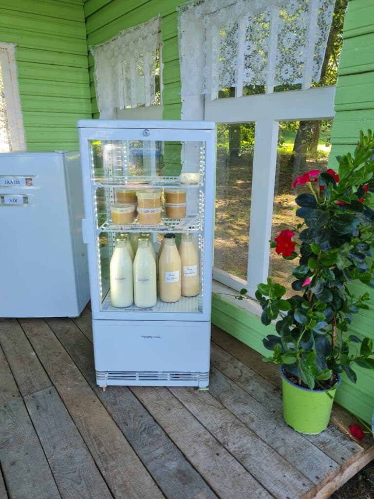 haldjamaa-linnu-ja-loomakodu-010-visit-estonia