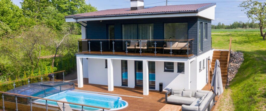 holiday-home-with-basin-and-sauna-main-picture-outside-back-yard-visitestonia