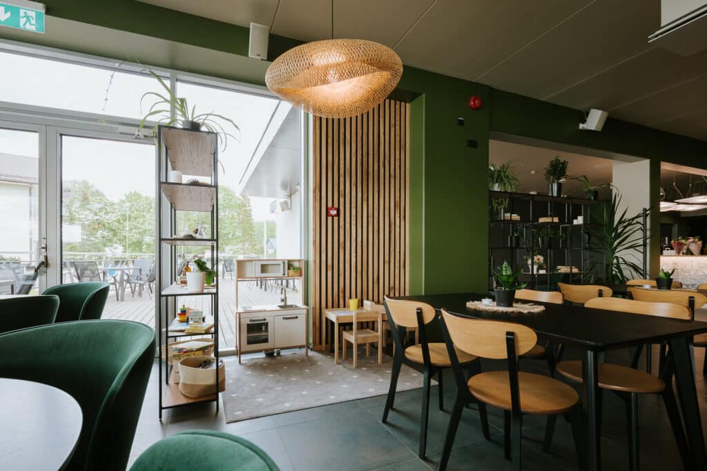 jaaaja-keskuse-kohvik-015-visit-estonia