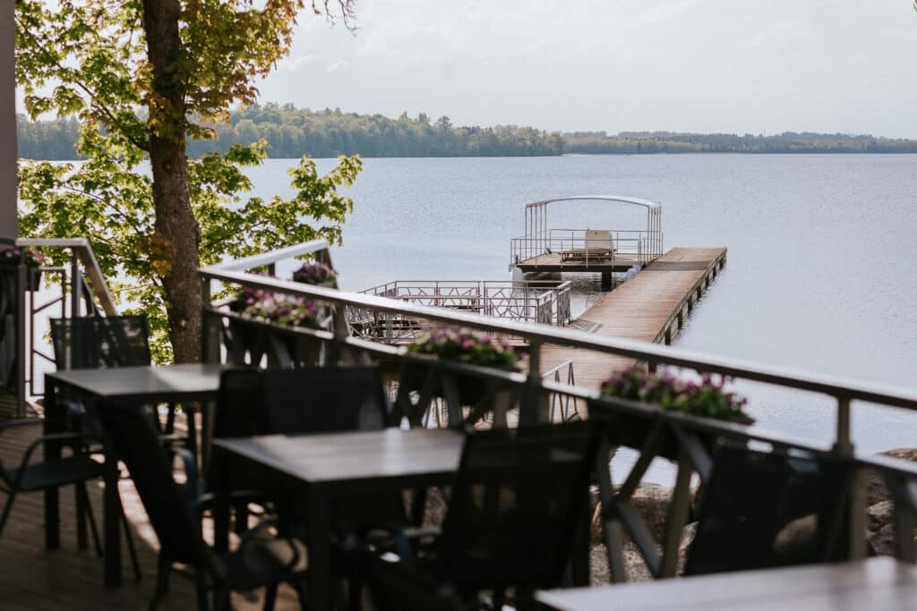 The Ice Age Center is located on the shores of Lake Saadjärv
