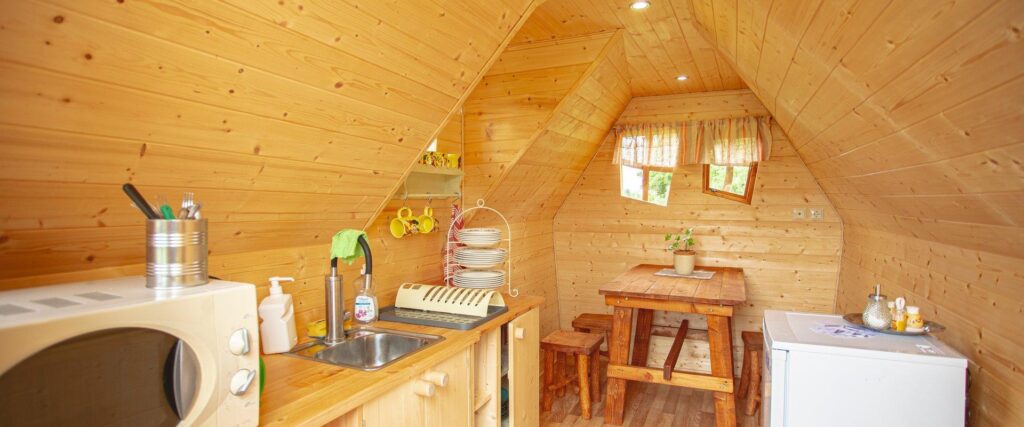 kadrina-manor-caravan-camping-area-visit-tartu-visit-eston-4