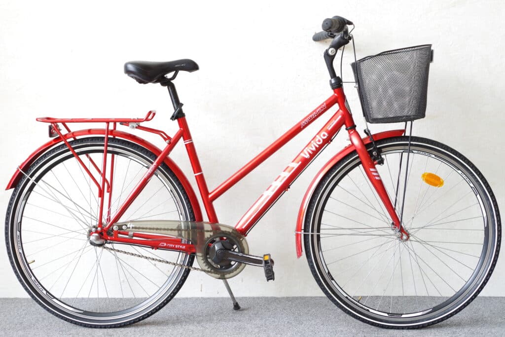 kaupluse-jalgratas-rattalaenutus-tartus-004-visit-estonia