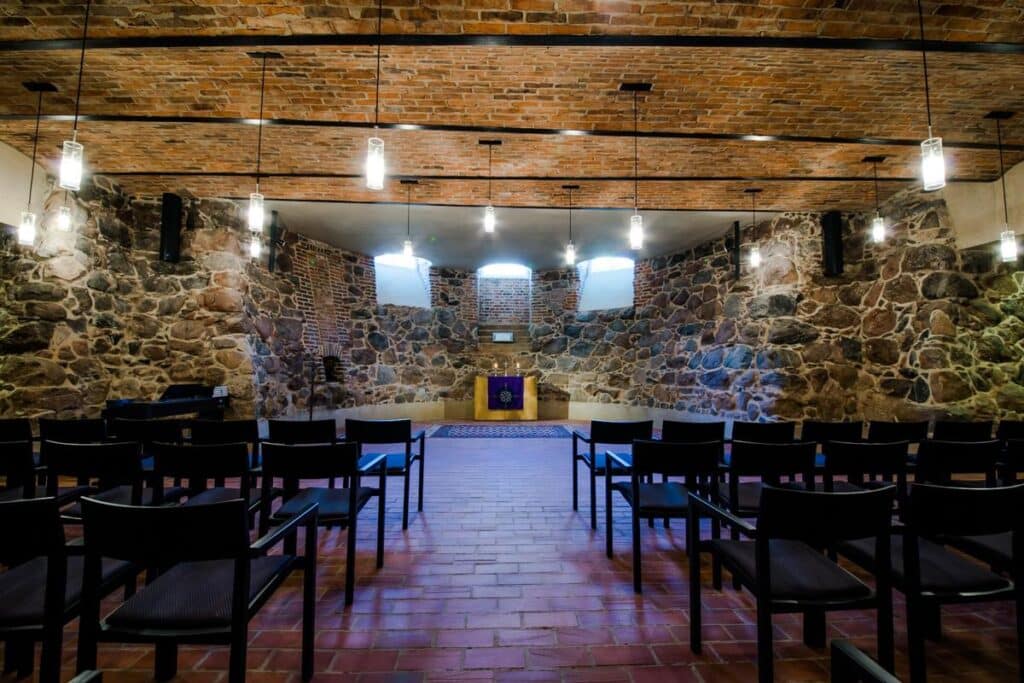 kolumbaarium-pauluse-kirik-pauluse-church-visit-tartu-visit-estonia-Copy_